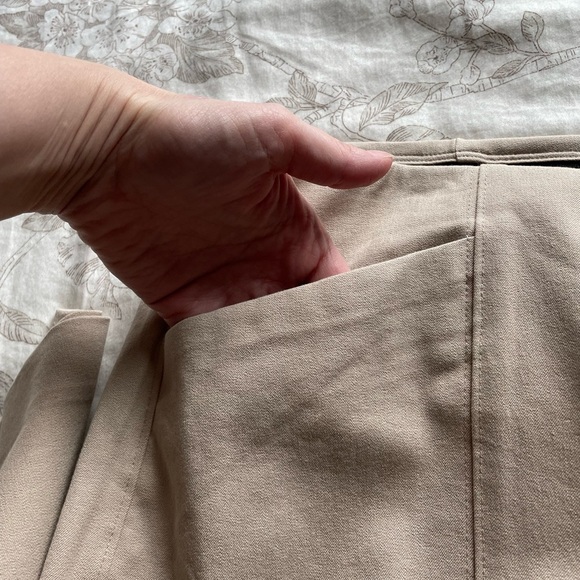 NWT Old Navy High Rise Pull On Pixie Wide Leg Pants Large Mocha Taffy Office - Picture 5 of 12